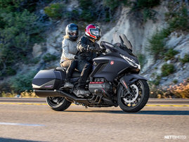 Moottoripyörä Honda GL 2026 23445868