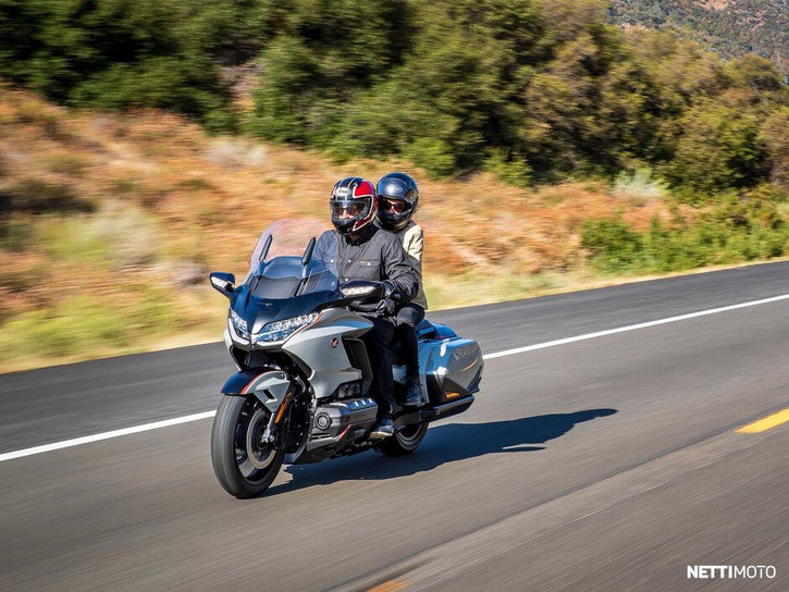 Moottoripyörä Honda GL 2026 23445873