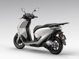 Skootteri Honda CUV e 2026 23527130