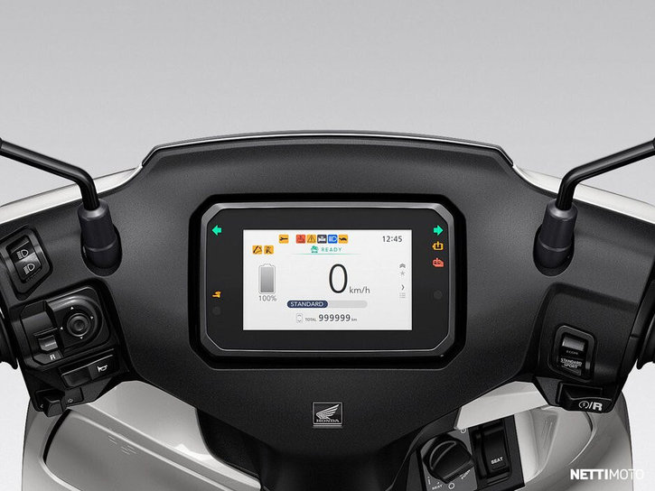 Skootteri Honda CUV e 2026 23527136