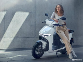 Skootteri Honda CUV e 2026 23527145