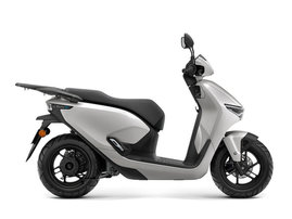 Skootteri Honda CUV e 2026 23585068