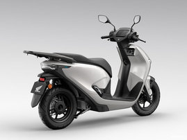 Skootteri Honda CUV e 2026 23585070