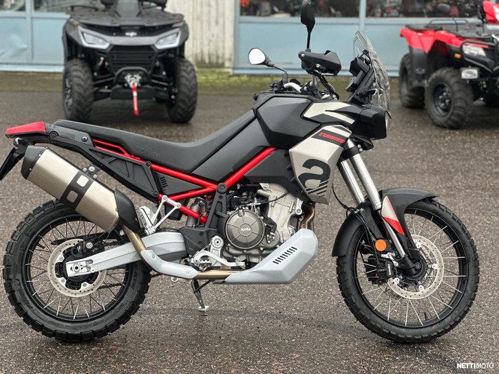 Moottoripyörä Aprilia Tuareg 2024 23613160