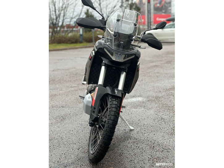 Moottoripyörä Aprilia Tuareg 2024 23613167