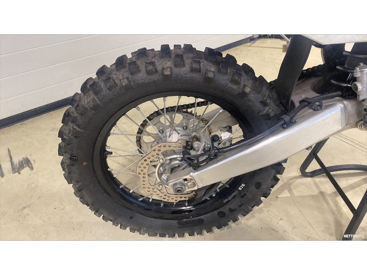 Moottoripyörä Honda CRF 2017 23648784