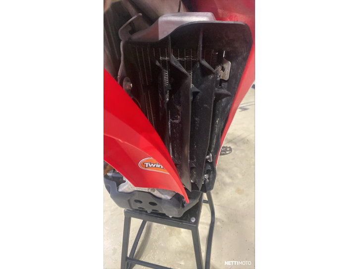 Moottoripyörä Honda CRF 2017 23648995