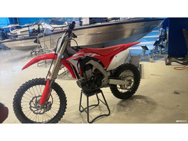 Moottoripyörä Honda CRF 2017 23648997