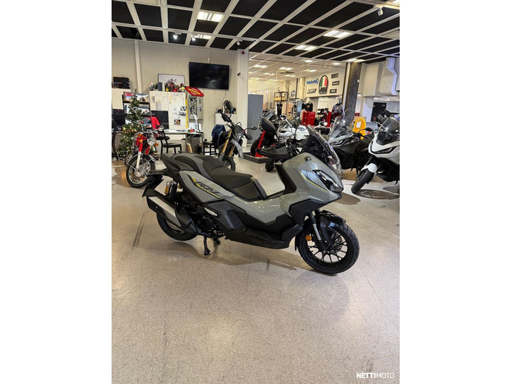 Skootteri Honda ADV 2026 23657462