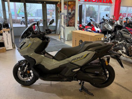 Skootteri Honda ADV 2026 23657464