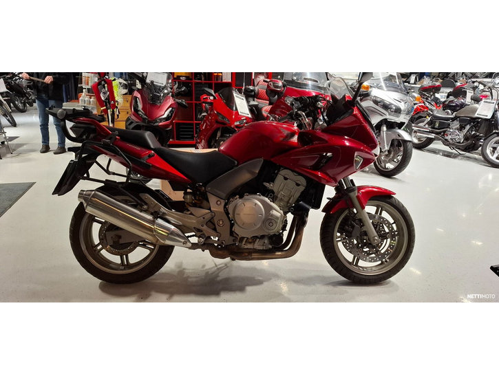 Moottoripyörä Honda CBF 2008 23744714
