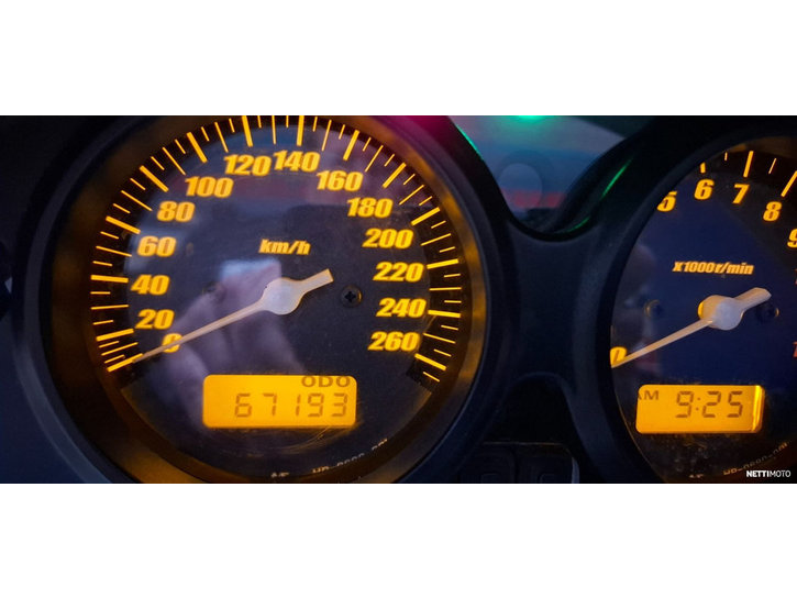 Moottoripyörä Honda CBF 2008 23744722