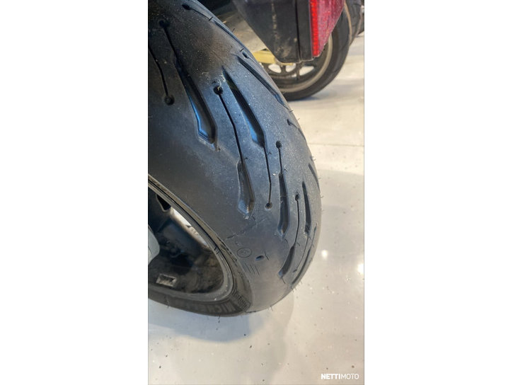 Moottoripyörä Yamaha FJR 2005 24186252