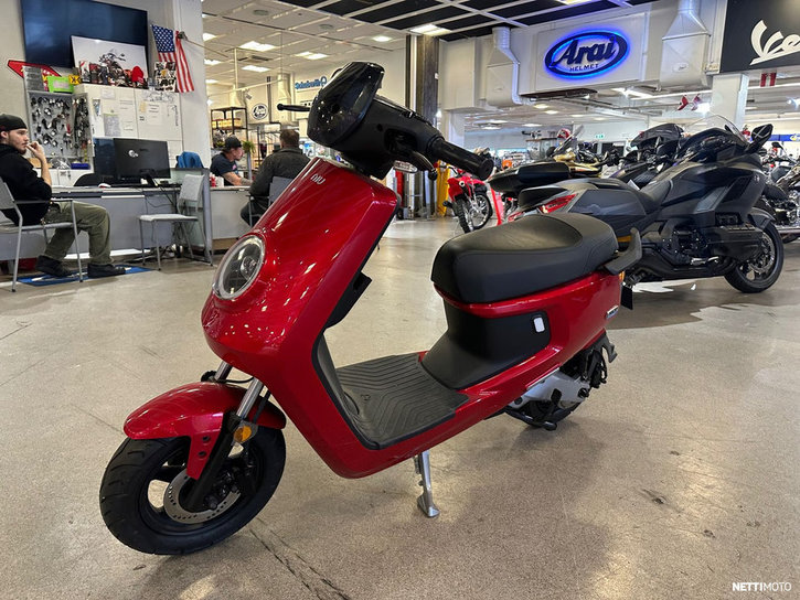 Skootteri NIU M+ Sport 2022 24044755