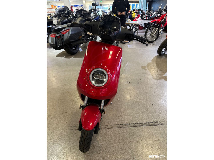 Skootteri NIU M+ Sport 2022 24044756