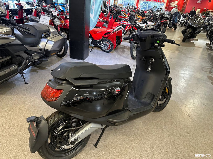 Skootteri NIU MQi 2023 24044766