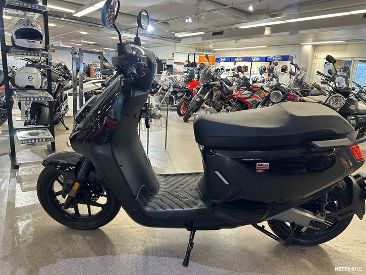 Skootteri NIU MQi 2023 24044768