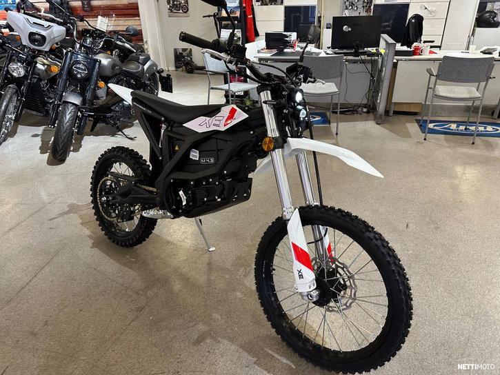 Moottoripyörä Zero FX 2026 24044910