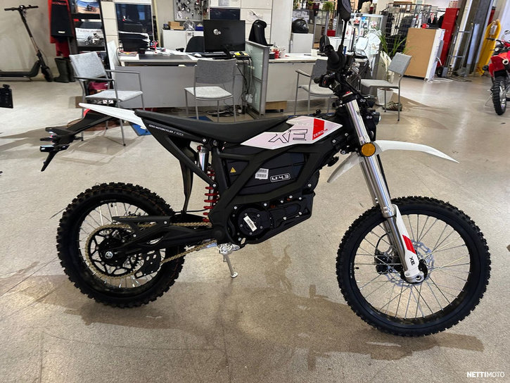 Moottoripyörä Zero X-Line 2026 24044909