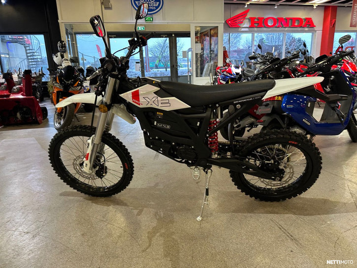 Moottoripyörä Zero X-Line 2026 24044912