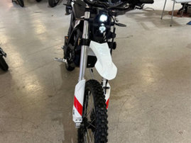 Moottoripyörä Zero X-Line 2026 24044915