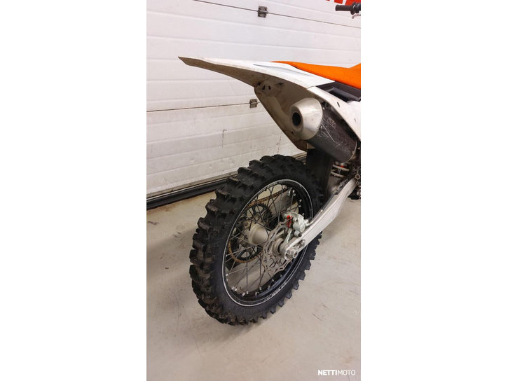 Moottoripyörä KTM 350 2023 24052701