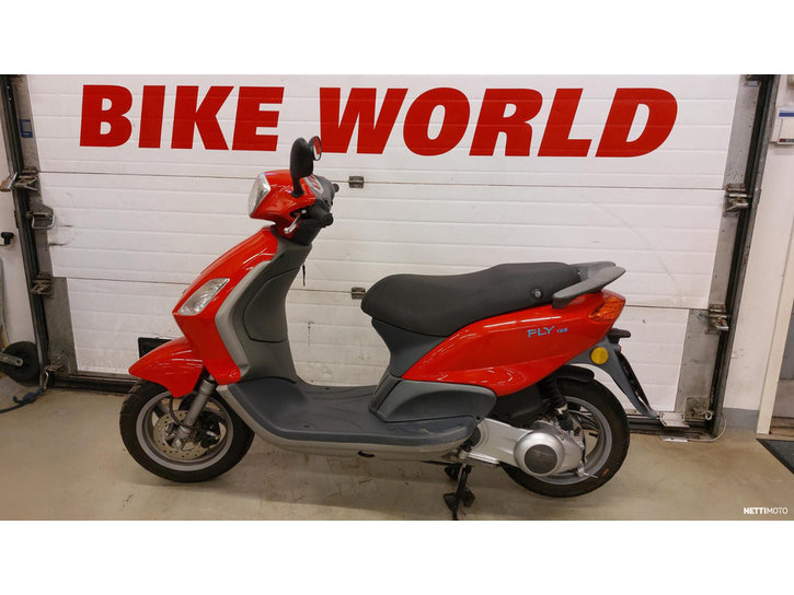 Skootteri Piaggio Fly 2008 24052740