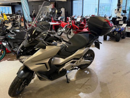 Skootteri Honda Forza 2025 24104634