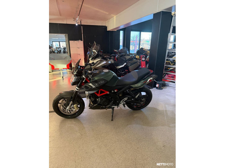 Moottoripyörä Aprilia Shiver 2018 24365825