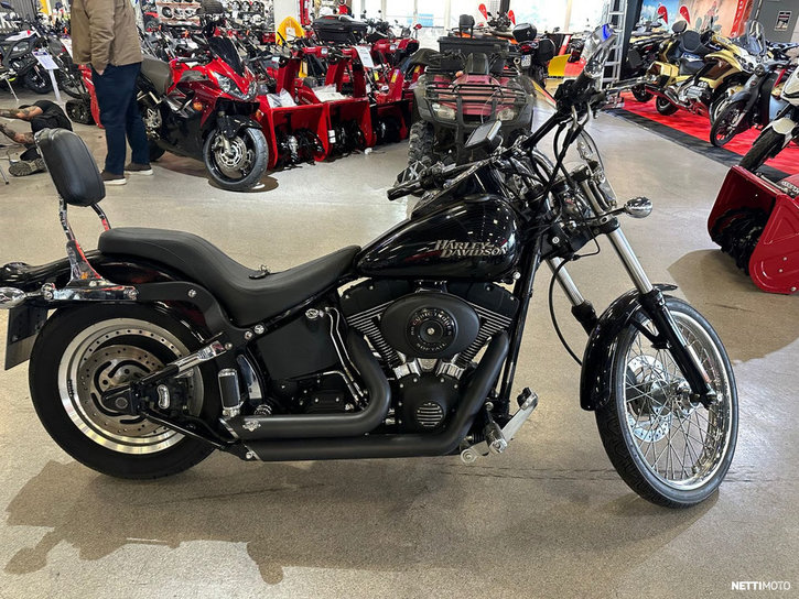 Moottoripyörä Harley-Davidson Softail 2003 24438453