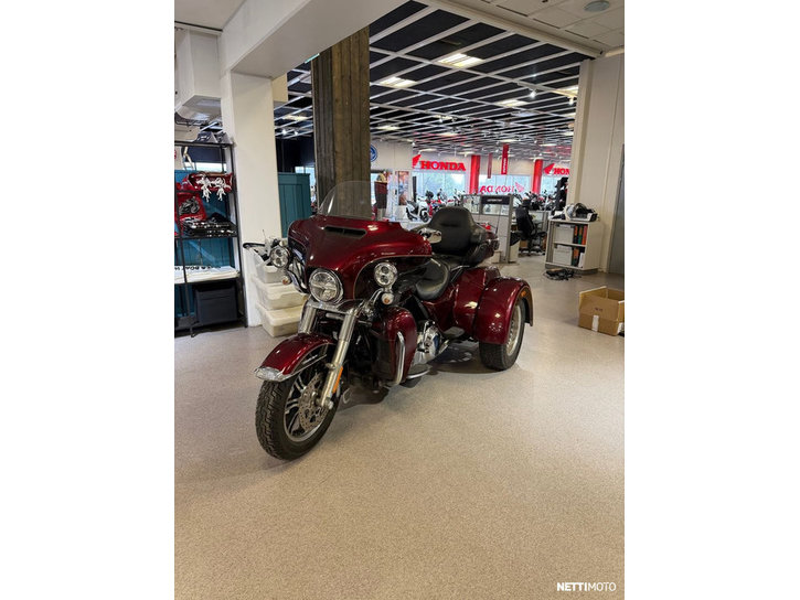 Moottoripyörä Harley-Davidson Touring 2014 24472029