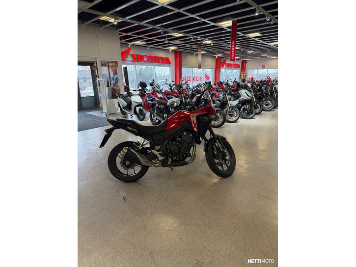 Moottoripyörä Honda NX 2025 24472155