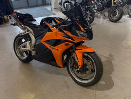 Moottoripyörä Honda CBR 2007 24472637
