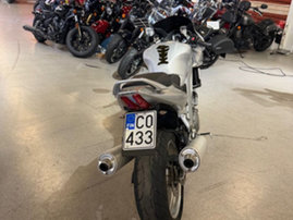 Moottoripyörä Suzuki SV 2004 24473502