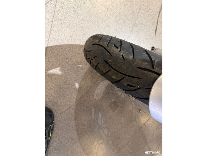 Moottoripyörä Suzuki SV 2004 24473508