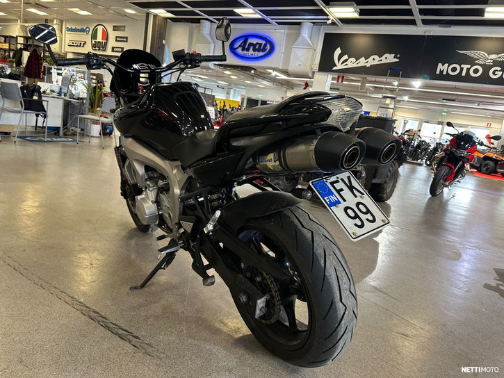 Moottoripyörä Yamaha FZ6-S 2005 24483914