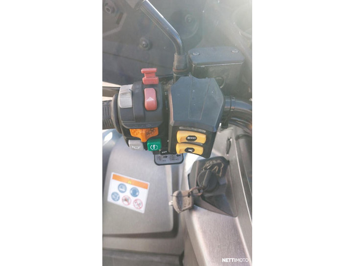 Mönkijä Can-Am Outlander Max 2017 24512690