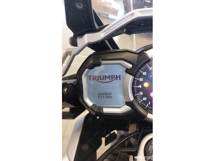 Moottoripyörä Triumph Tiger 2016 24512947