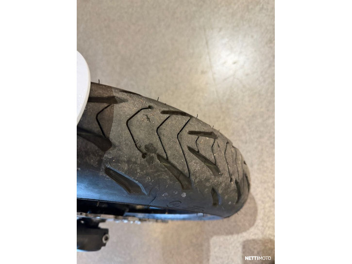 Moottoripyörä Kawasaki ER-6f 2011 24531606