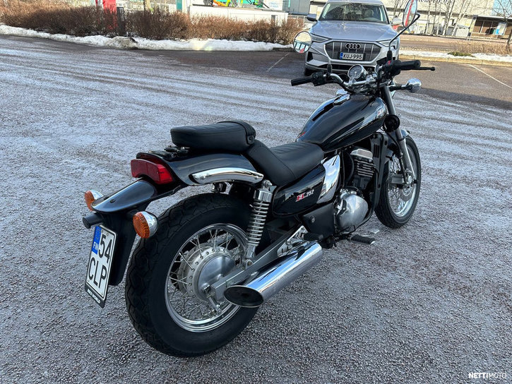 Moottoripyörä Kawasaki EL 2003 24542546