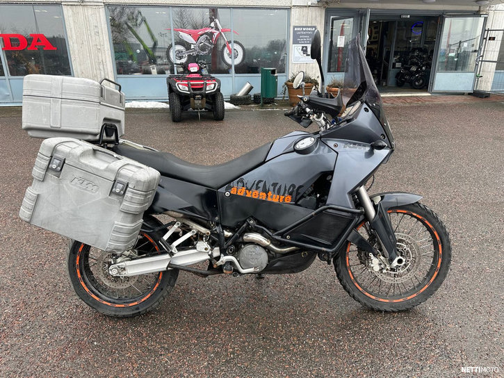 Moottoripyörä KTM 990 2006 24582173