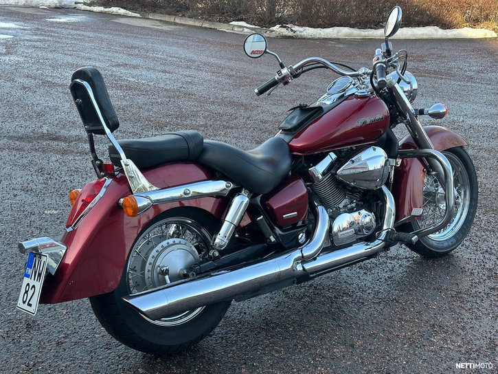 Moottoripyörä Honda VT 2005 24597359