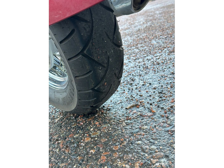 Moottoripyörä Honda VT 2005 24597371