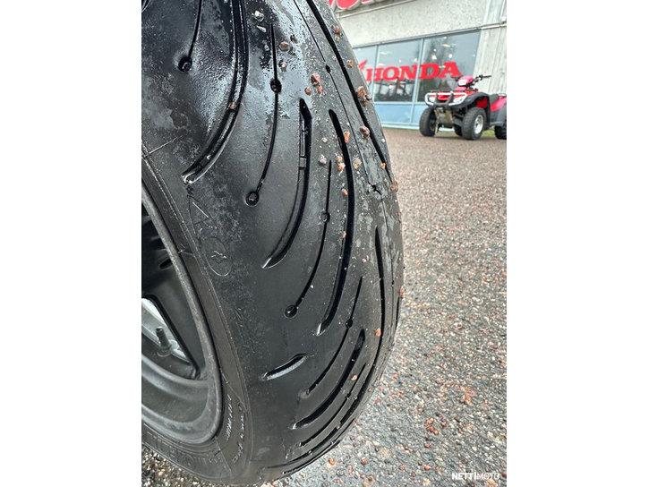 Moottoripyörä Honda CBF 2005 24627212