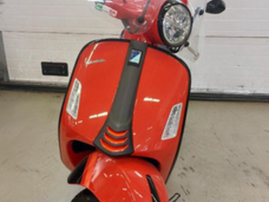 Skootteri Vespa GTS 2024 24718970