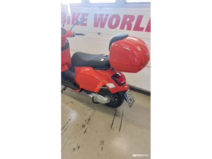 Skootteri Vespa GTS 2024 24718973