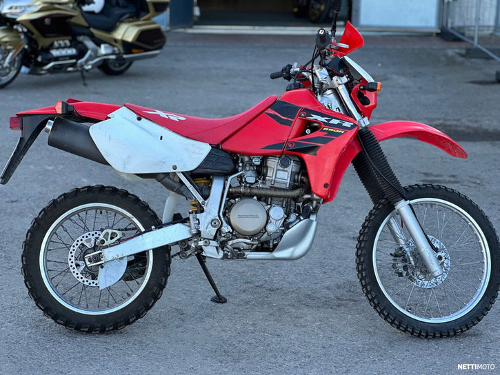Moottoripyörä Honda XR 2001 24769757