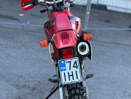 Moottoripyörä Honda XR 2001 24769765