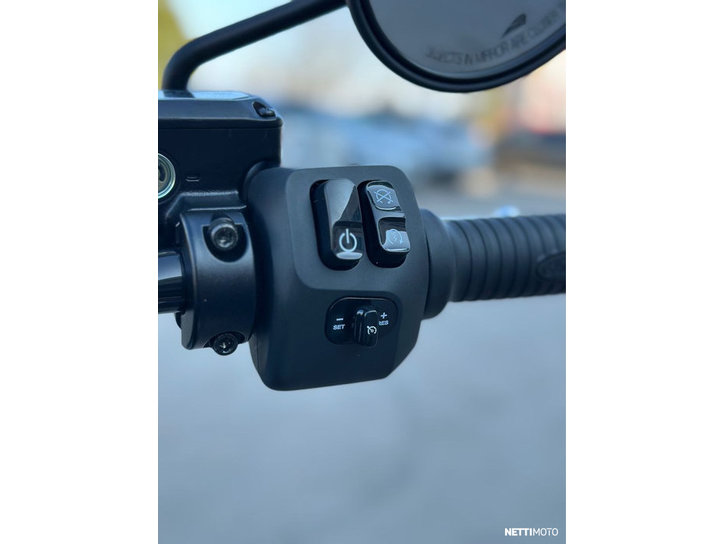 Moottoripyörä Indian Chief 2024 24823262