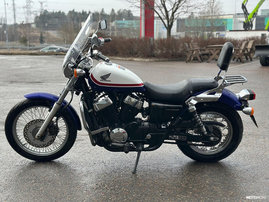 Moottoripyörä Honda VT 2012 24865863